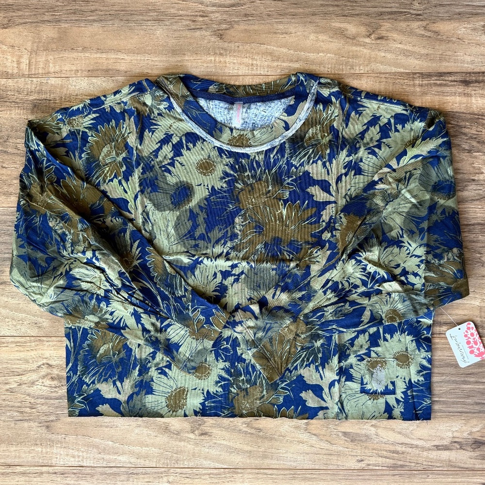 FP Movement Inspire Layer Print Floral Boxy Tee XS
